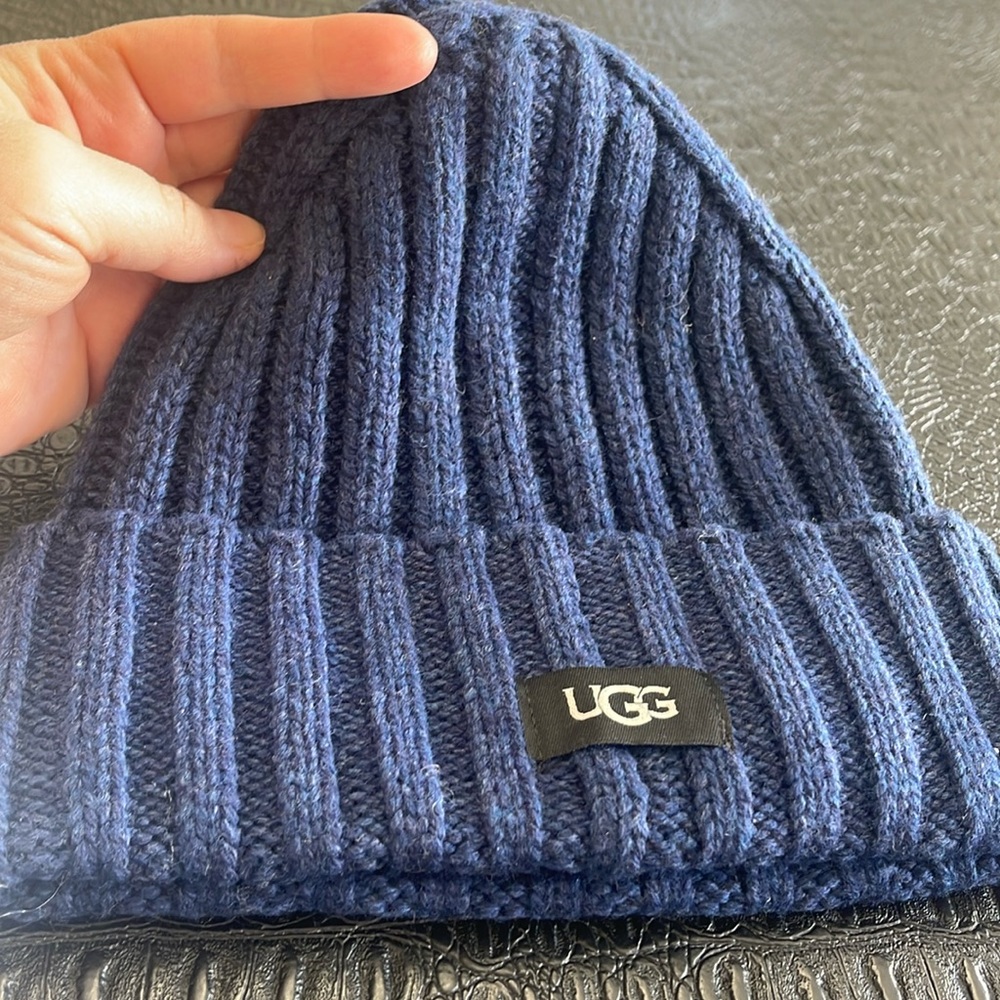 UGG Blue Navy Beanie Hat -Solid Rib One Size